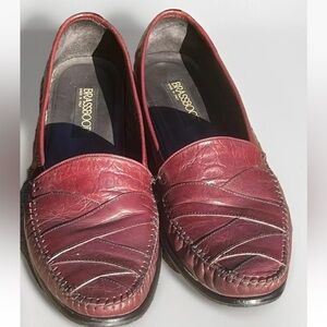 VINTAGE BRASS BOOT Oxblood LEATHER LOAFERS 10.5 M MADE IN ITALY